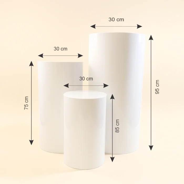 three sizes simple table event